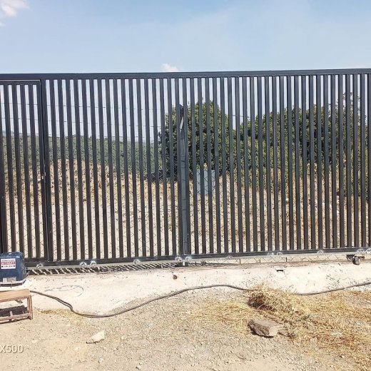 Takay Otomatik Kapı Sistemleri, Modern ve güvenilir otomatik kapı sistemleri.