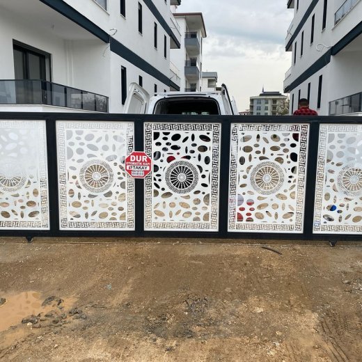 Takay Otomatik Kapı Sistemleri, Modern ve güvenilir otomatik kapı sistemleri.